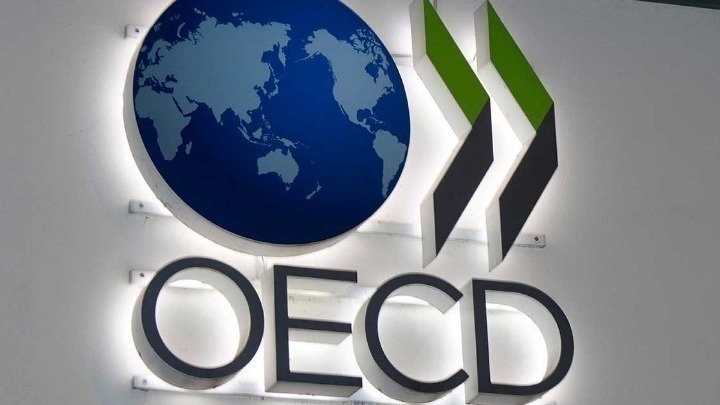 OECD expects Greek GDP to jump 6,7% in 2021