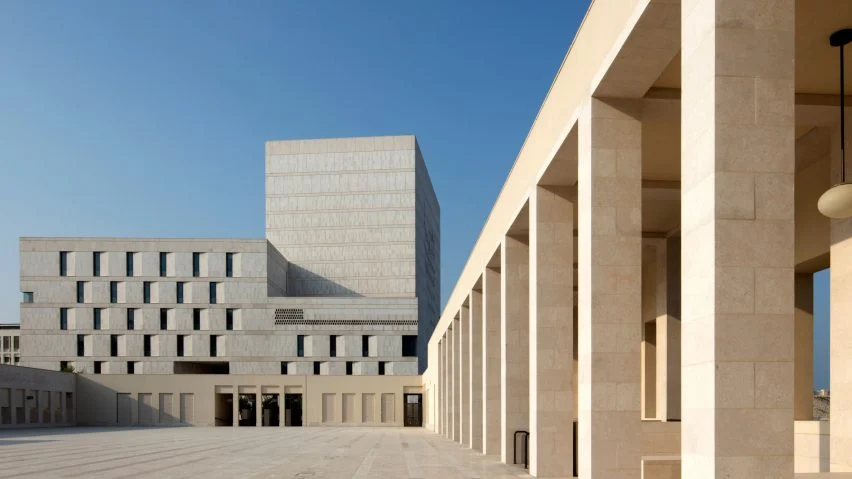 Qatar National Archive by Allies and Morrison.png