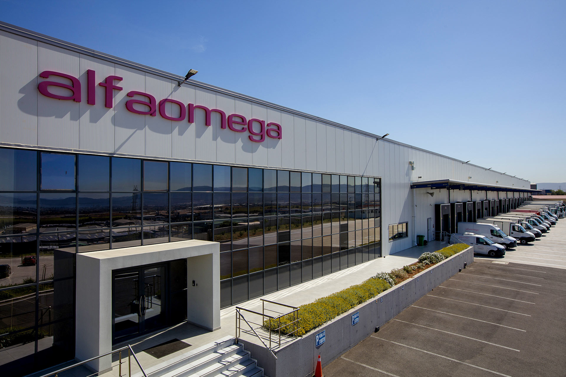 Inauguration of a major Pharmalogistics facility in Aspropyrgos