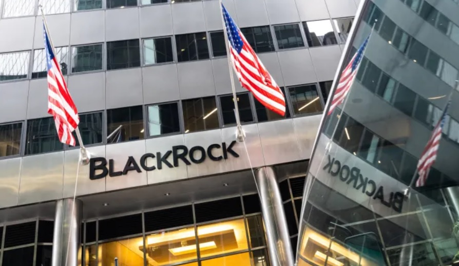 Σε επίπεδα ρεκόρ το ενεργητικό της BlackRock 