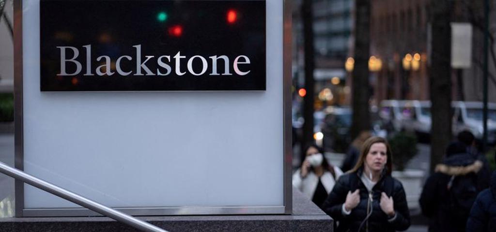 Νικητής η Blackstone για την εξαγορά της Warehouse REIT Νικητής η Blackstone για την εξαγορά της Warehouse REIT