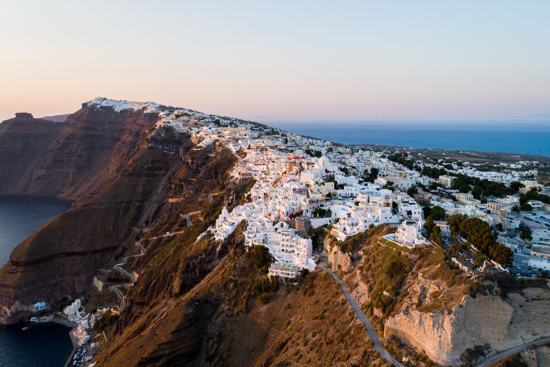 Unplanned construction significantly restricted in Thira