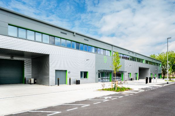 Glencar delivers 14 industrial units for Chancerygate