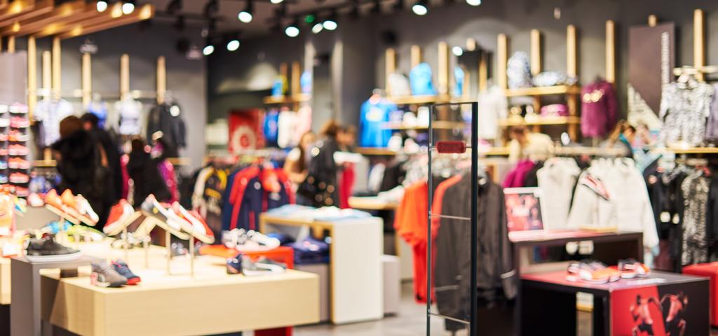 Rising returns in retail sector. The "Battle" of Malls Rising returns in retail sector. The "Battle" of Malls