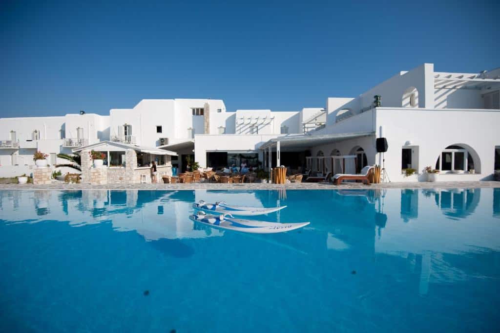 HotelBrain secures agreement for the former selina Paros Property
