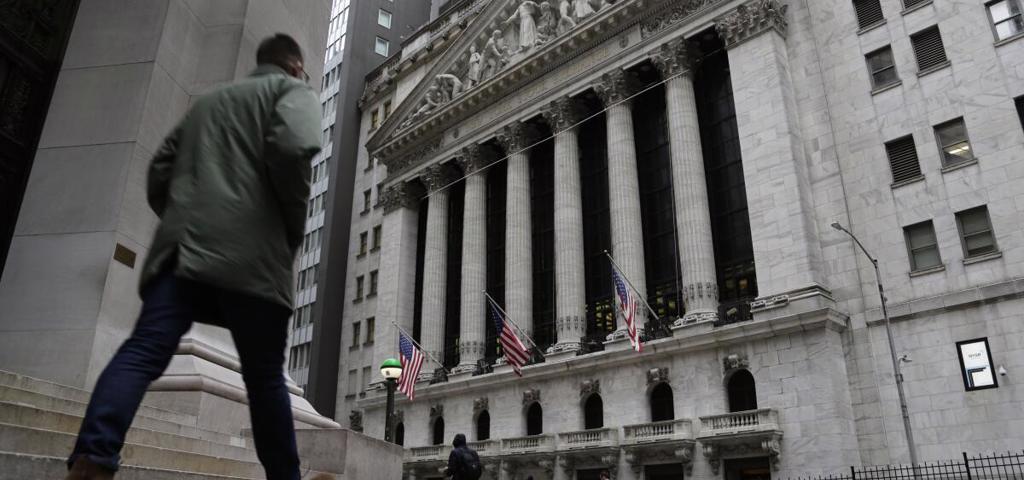 Γιατί οι μετοχές ακινήτων "χτυπήθηκαν" στη Wall Street μετά τη νίκη Τράμπ Γιατί οι μετοχές ακινήτων "χτυπήθηκαν" στη Wall Street μετά τη νίκη Τράμπ