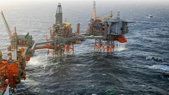 Joint bid by CHEVRON and HELLENiQ Energy for hydrocarbon exploration concessions south of Crete