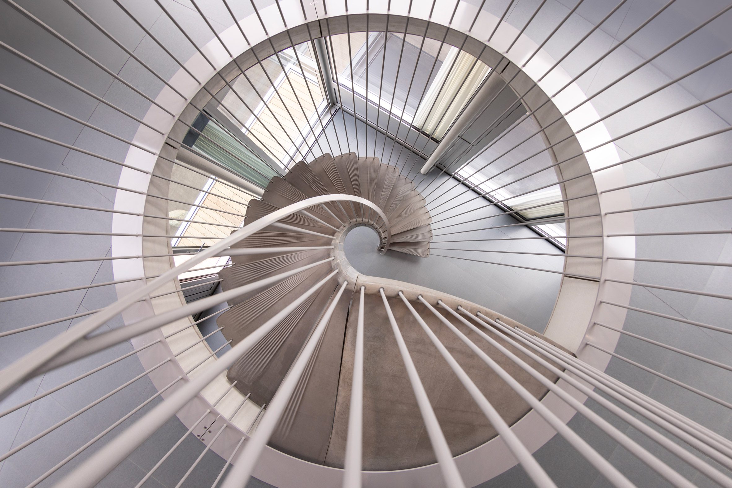 cadenza-staircase_eth_zurich_architecture_dezeen_2364_col_10.jpg