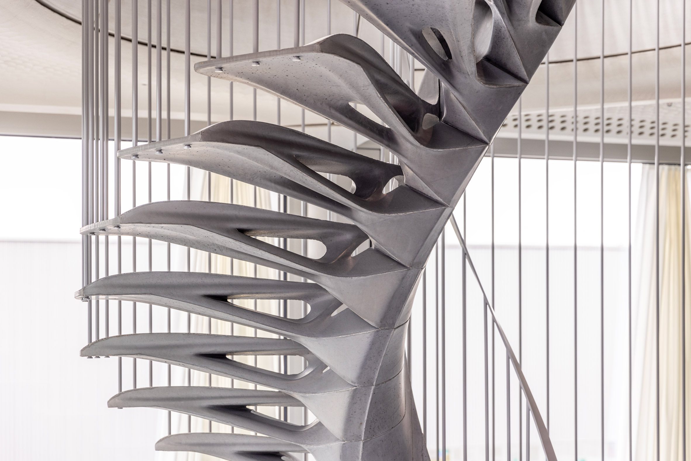 cadenza-staircase_eth_zurich_architecture_dezeen_2364_col_8.jpg