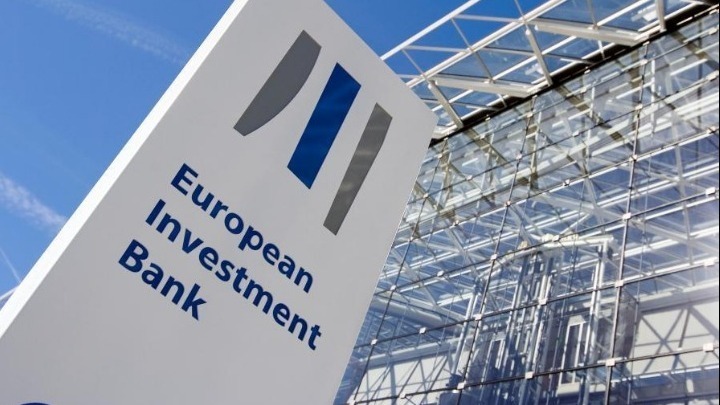Greece secures EIB's fianancing for port infrastrures
