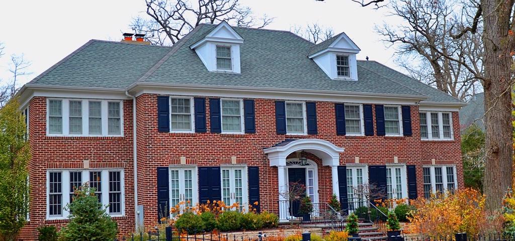 The famed Home Alone movie house on sale for the first time since 2012 The famed Home Alone movie house on sale for the first time since 2012