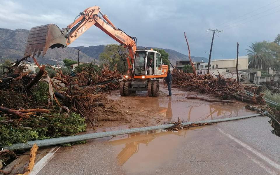 Ξεκινούν άμεσα τα έργα αποκατάστασης ζημιών από τις πλημμύρες στην Κινέτα